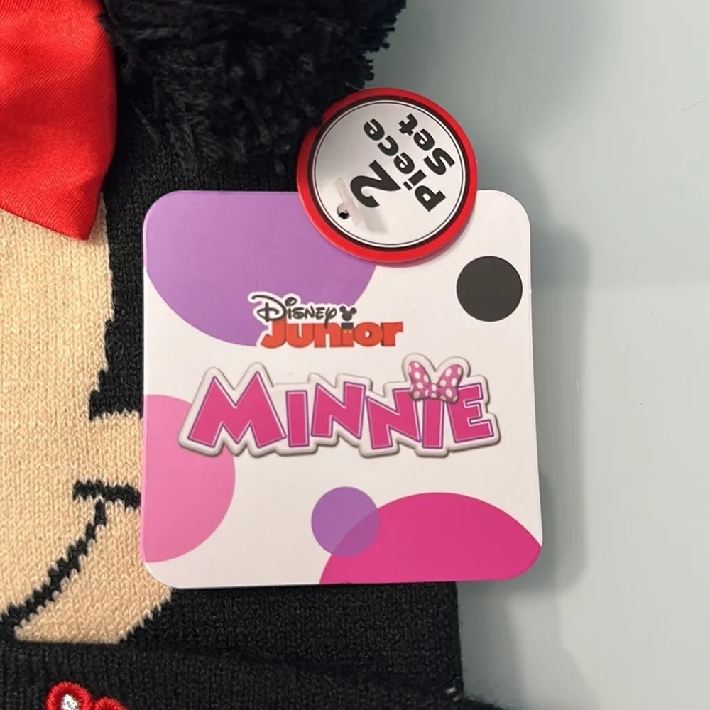 NWT Minnie Mouse Winter Set